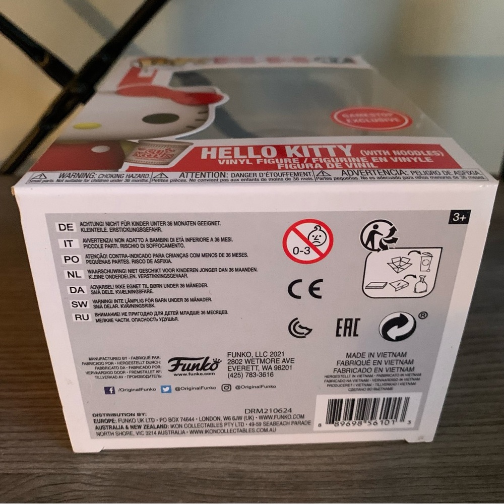 Hello Kitty Funko Pop Cup of Noodles #47 Game Stop Exclusive - Picture 9 of 12
